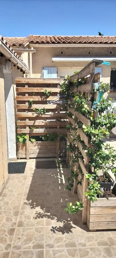 Apartman Studio Pour Location Vacances A La Semaine Avignon Franciaország